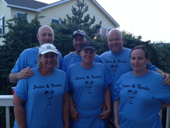 Jean & Tonic 2014 T-Shirt Photo