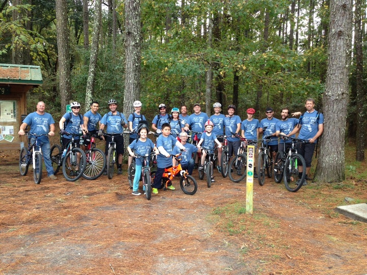 Flat Tire Fest 2014 T-Shirt Photo