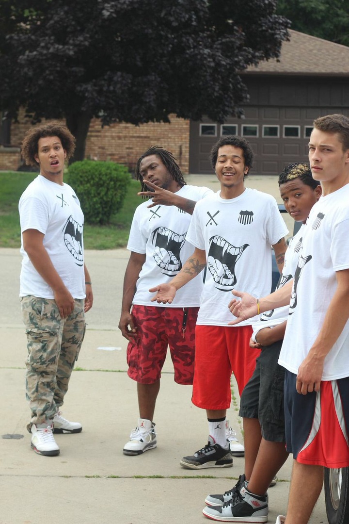 Eat Good Tees T-Shirt Photo