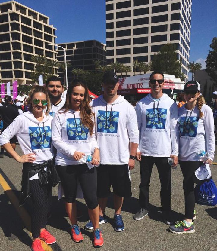 #Kic Kee Gives Back T-Shirt Photo