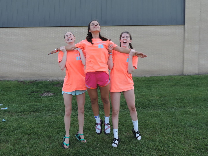 The Acquaintances T-Shirt Photo