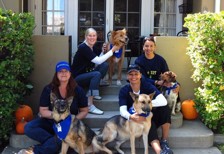 Team "2 Feet 4 Paws" In The Wiggle Waggle Walk, Pasadena, Ca T-Shirt Photo