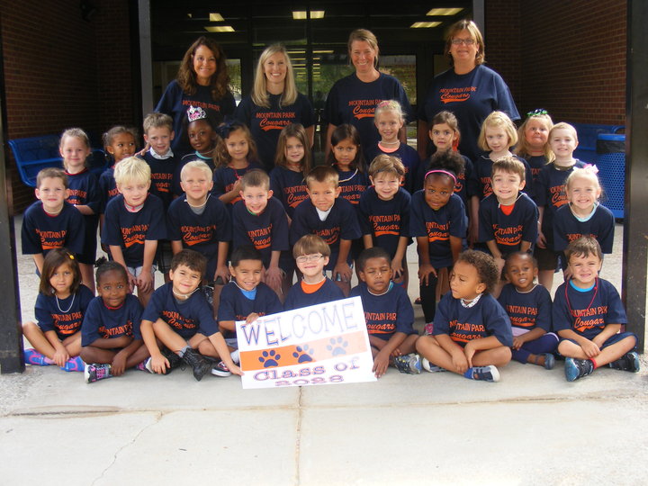 Kinder Camp Class Of 2028 T-Shirt Photo