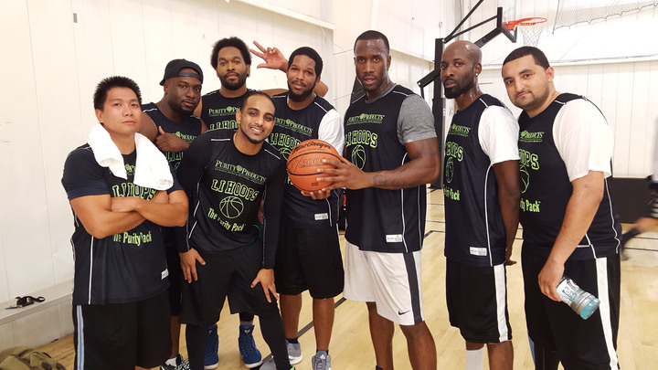 Scoop Shake And Go T-Shirt Photo