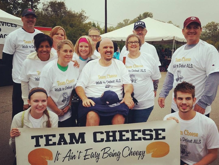 Team Cheese   Walk To Defeat Als T-Shirt Photo