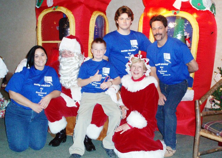 Alton Family Christmas Ski Trip T-Shirt Photo