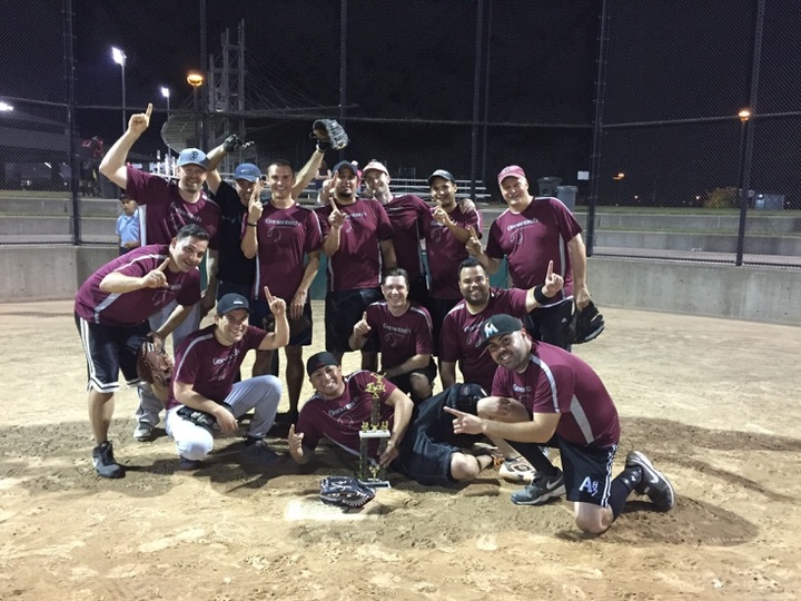 Genenbrau Champions! T-Shirt Photo