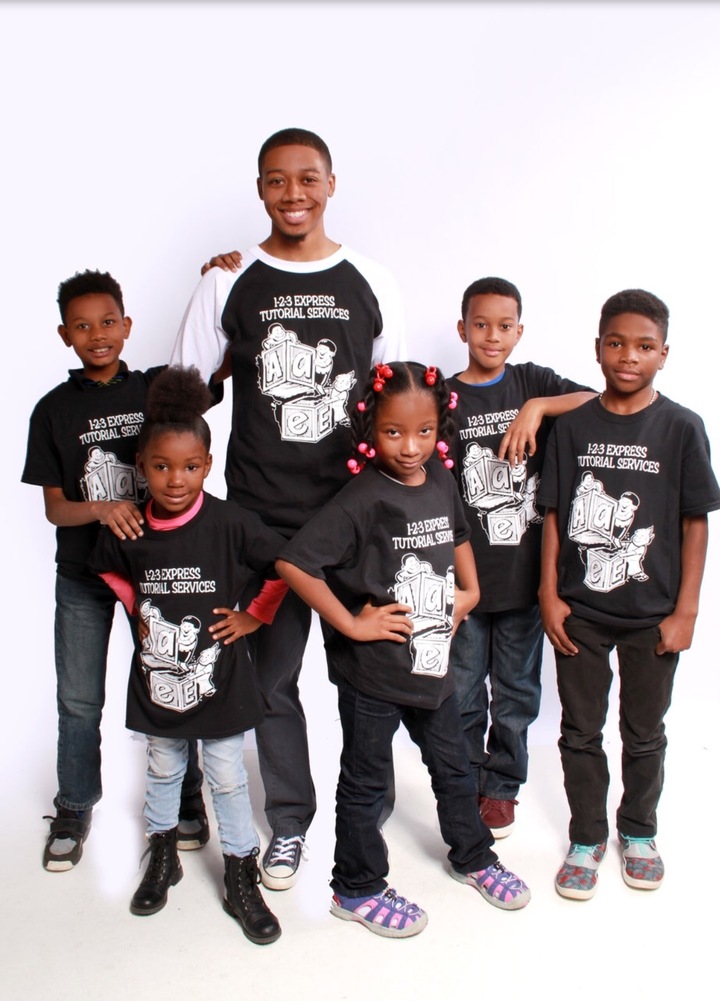 1 2 3 Express Webpage Photo T-Shirt Photo