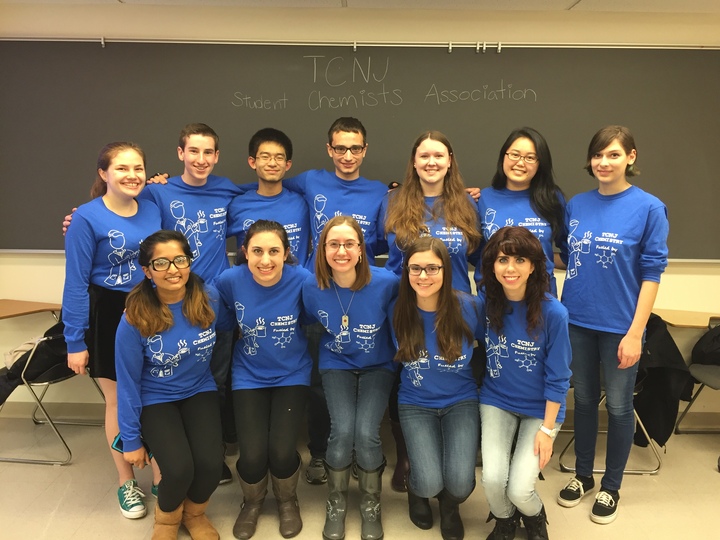 Tcnj Student Chemists Association T-Shirt Photo