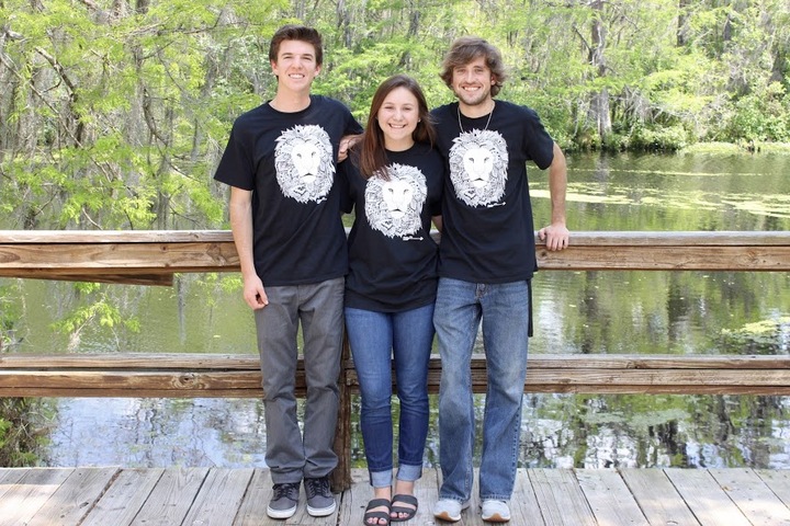 We Ain't Lion T-Shirt Photo