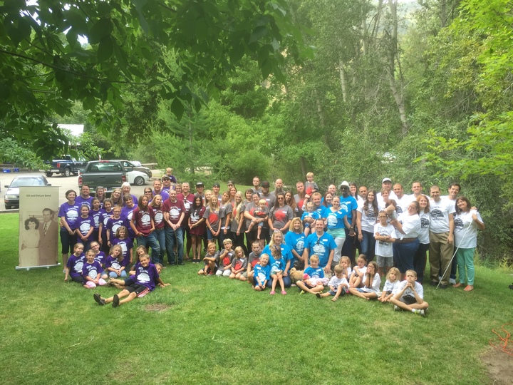 Gil And De Loa Reed Reunion T-Shirt Photo