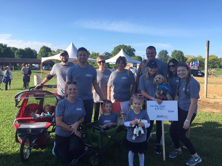 Jdrf Team Lexi Lou, Even The Dog Has A Tshirt T-Shirt Photo