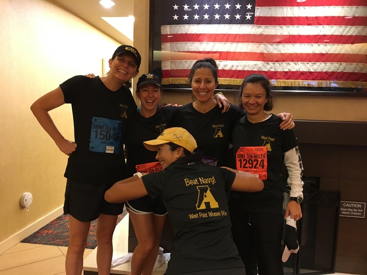 West Point Women 90s T-Shirt Photo