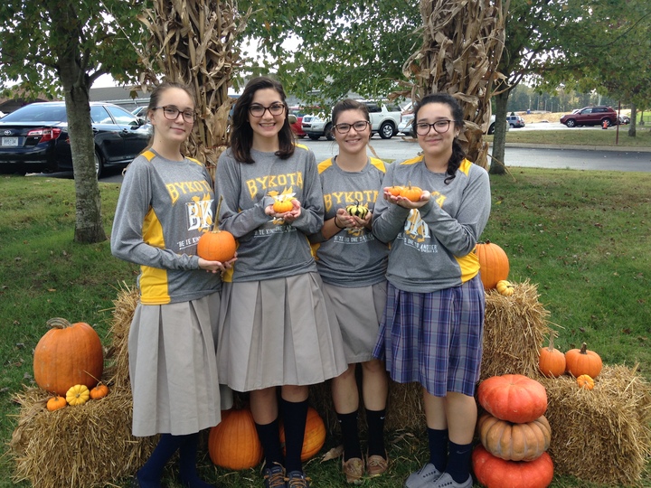 Happy Fall Y'all T-Shirt Photo