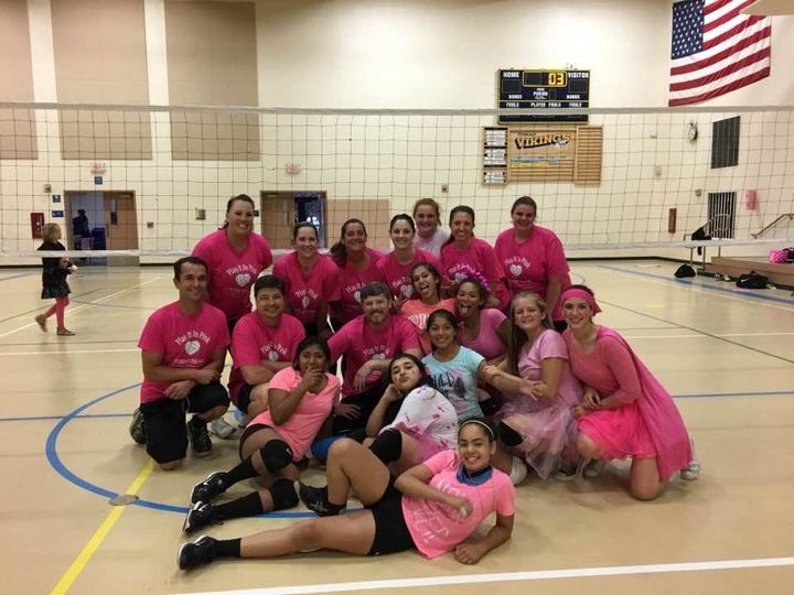 Play It In Pink For Sponsoring Survivorship  T-Shirt Photo
