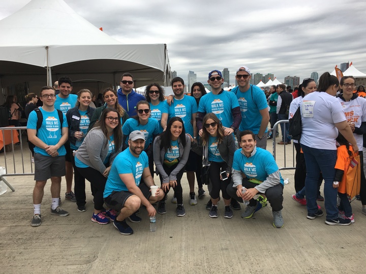Bergers 'N Buns   Walk Ms Nyc 2017 T-Shirt Photo