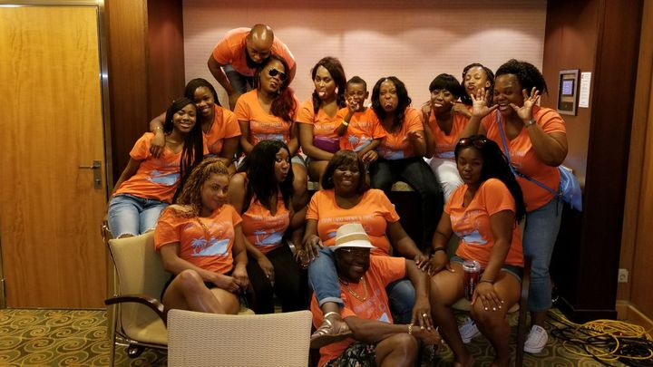 Friends And Family Cruise 2017 T-Shirt Photo