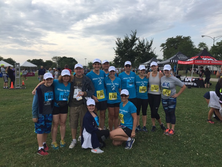 Chicago Lung Run!  T-Shirt Photo