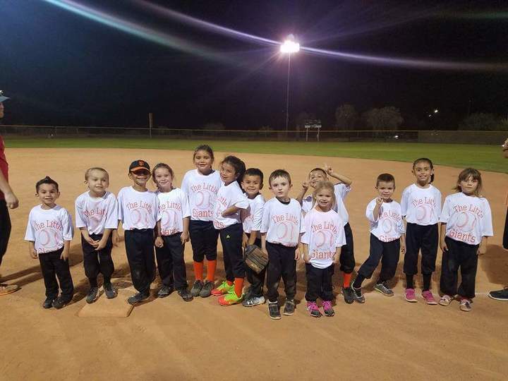Casa Grande Az Lil Giants  T-Shirt Photo
