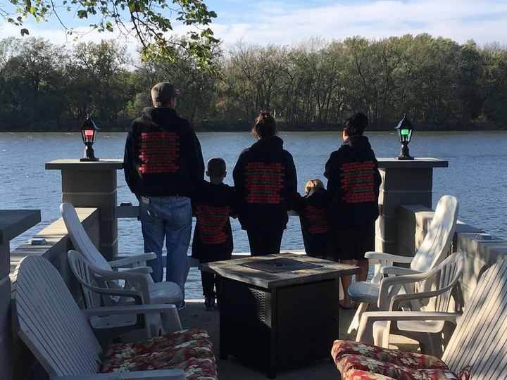 Family  T-Shirt Photo