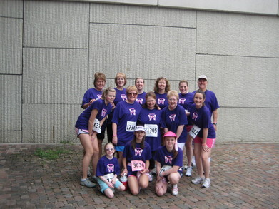Nora's Team   Houston 2009 Race For The Cure T-Shirt Photo