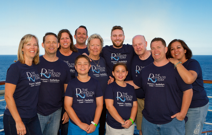 Family Cruisin' T-Shirt Photo