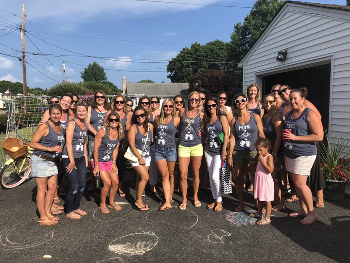 Moms On Bikes T-Shirt Photo