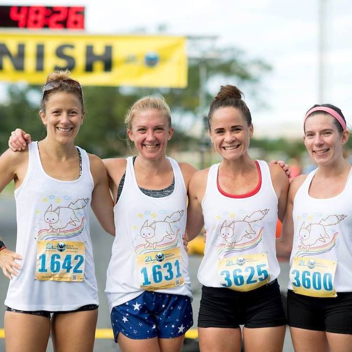 Team #Insta Bears At The Pretzel Twist 5k, For The Win T-Shirt Photo