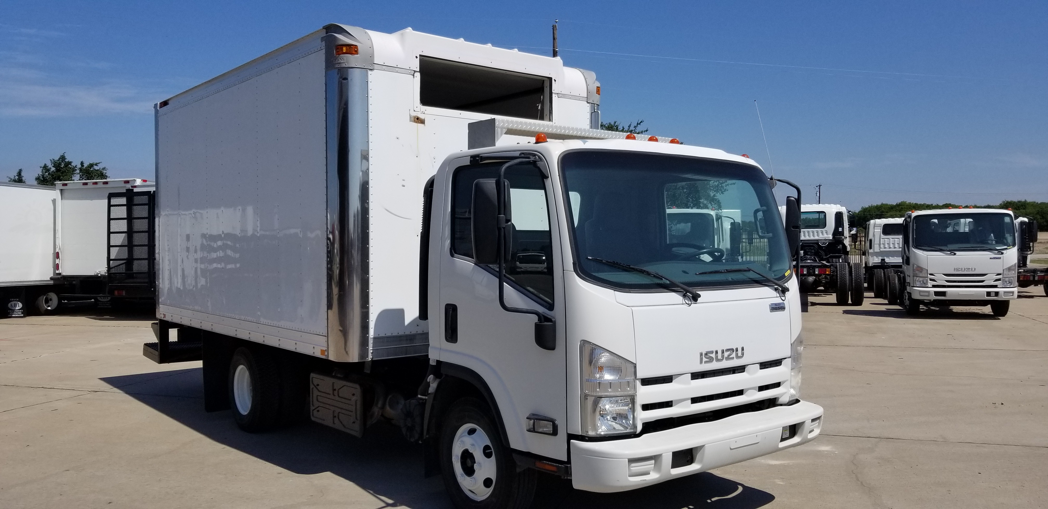 2011 Isuzu Npr Eco-max , U-402092, Photo 1