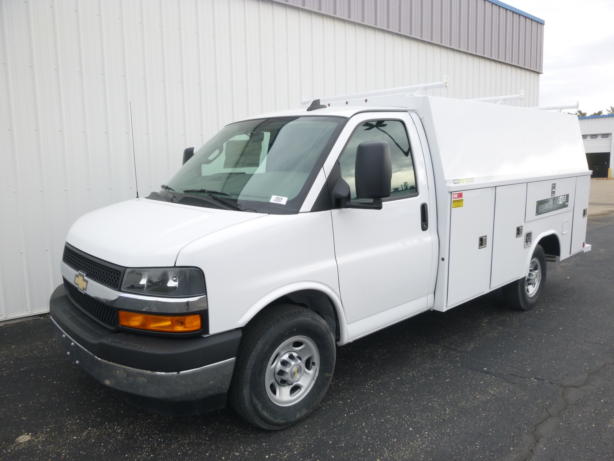 chevy express cutaway utility
