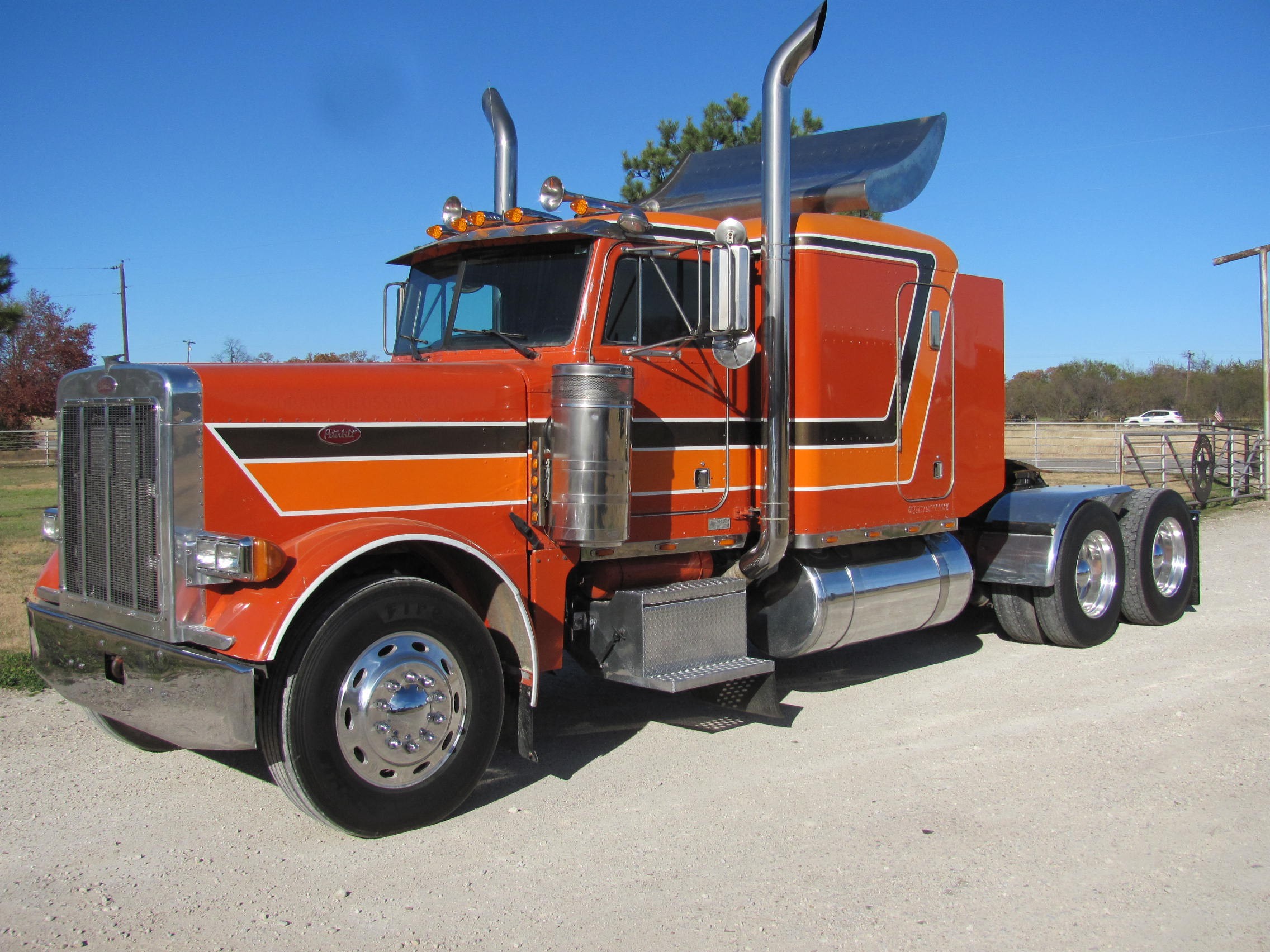 1991 Peterbilt 379 ExHood Original TRK