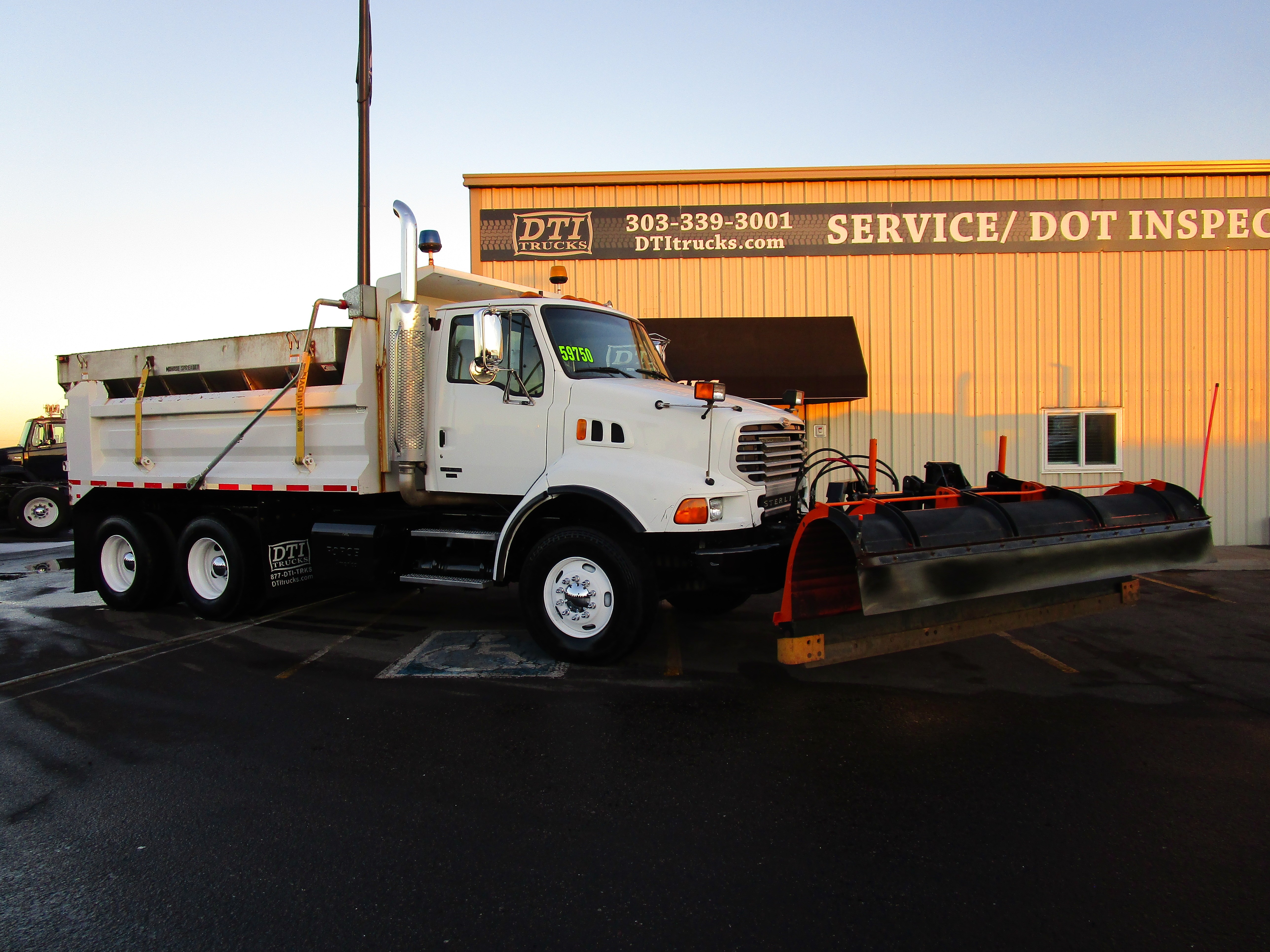 Heavy Duty Truck Dealer in Denver, CO | Truck Fabrication
