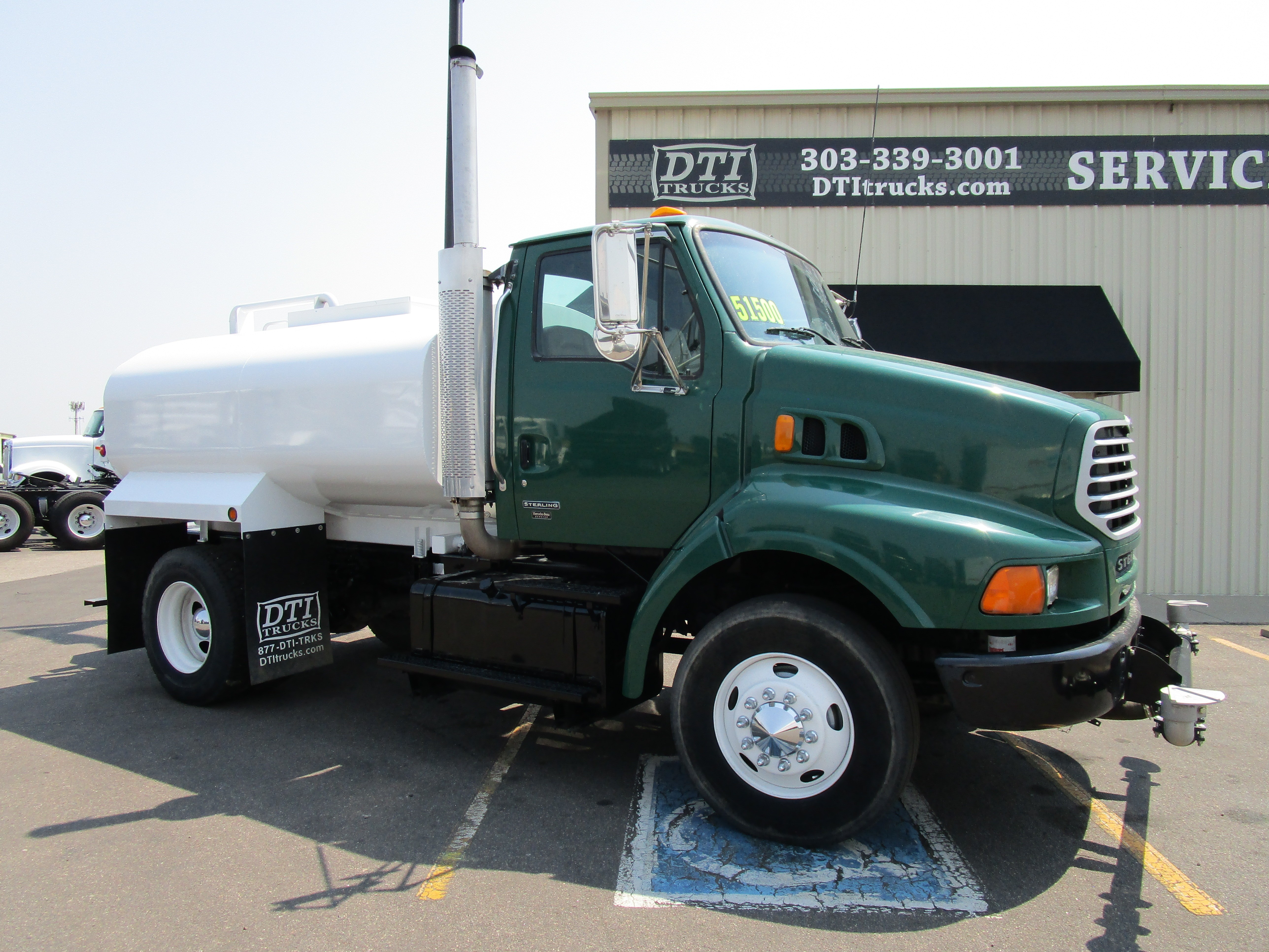 Heavy Duty Truck Dealer in Denver, CO Truck Fabrication