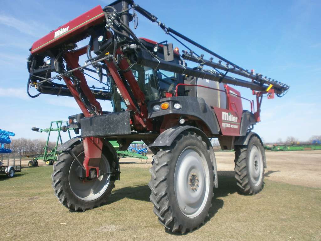 2011 Miller Sprayers NITRO 4240HT