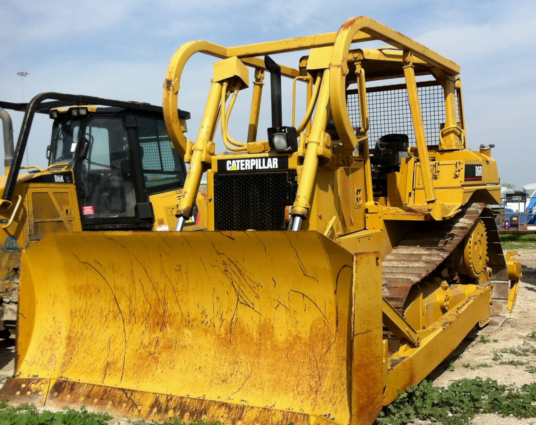 Caterpillar D6R Crawler Dozers for Sale CEG