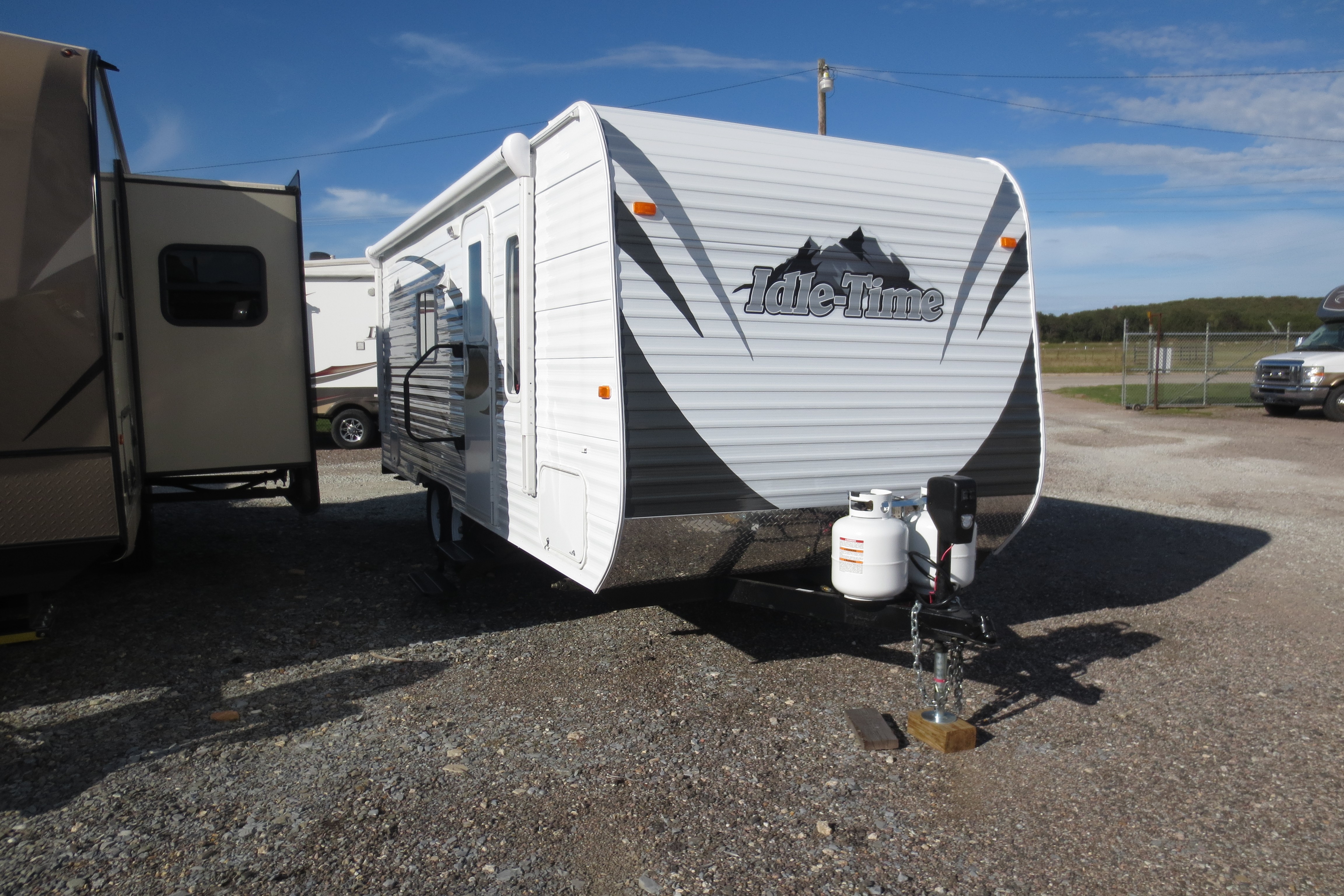 2019 IdleTime 220FBS