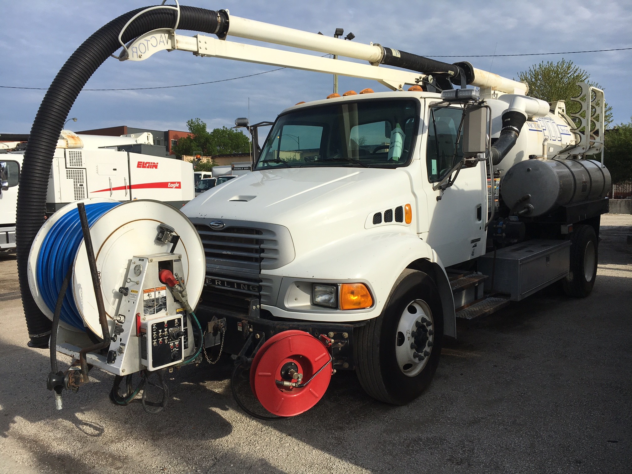 2007 Vactor 2103 Combination Sewer Cleaner
