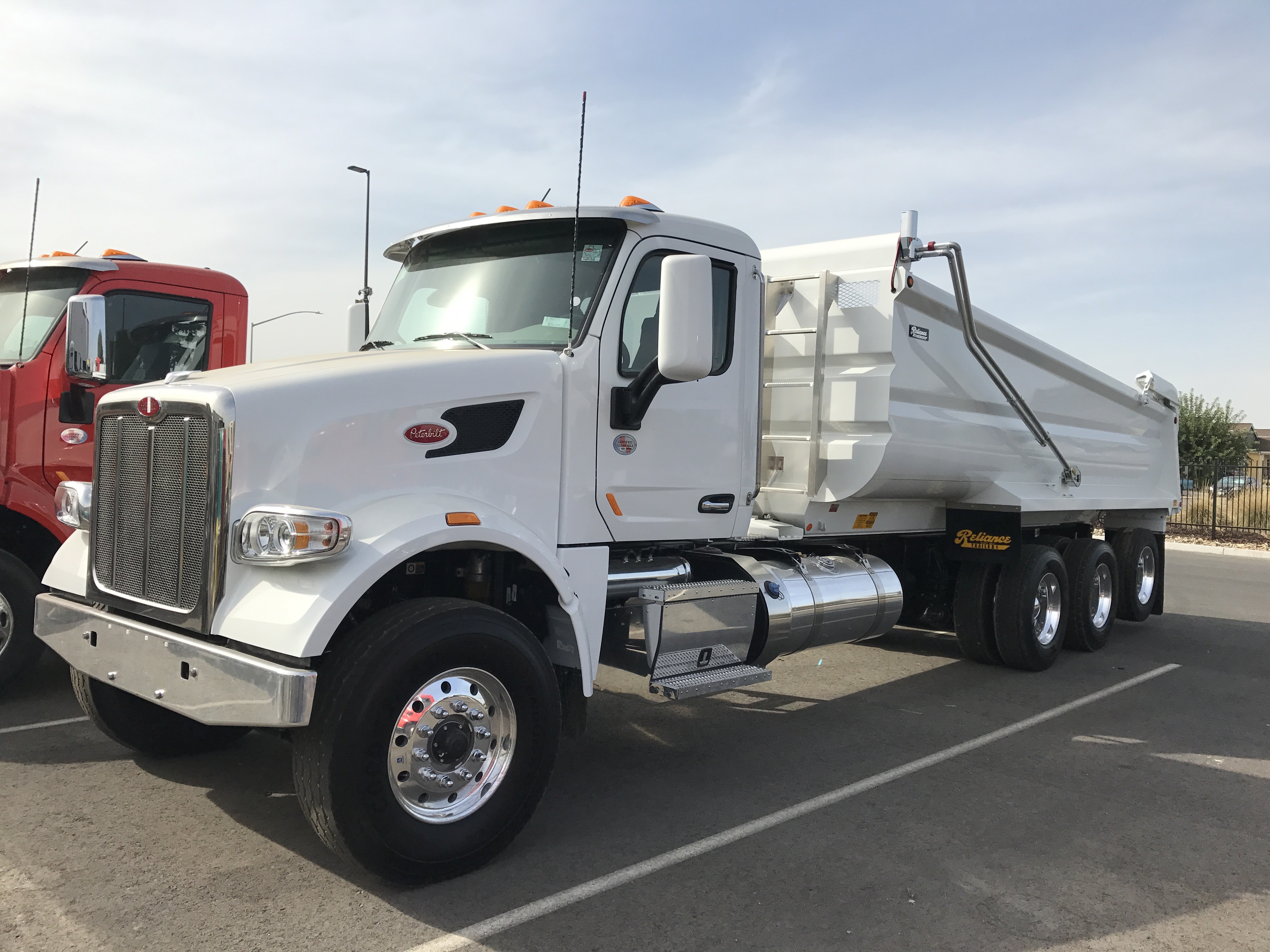 2019 Peterbilt 567