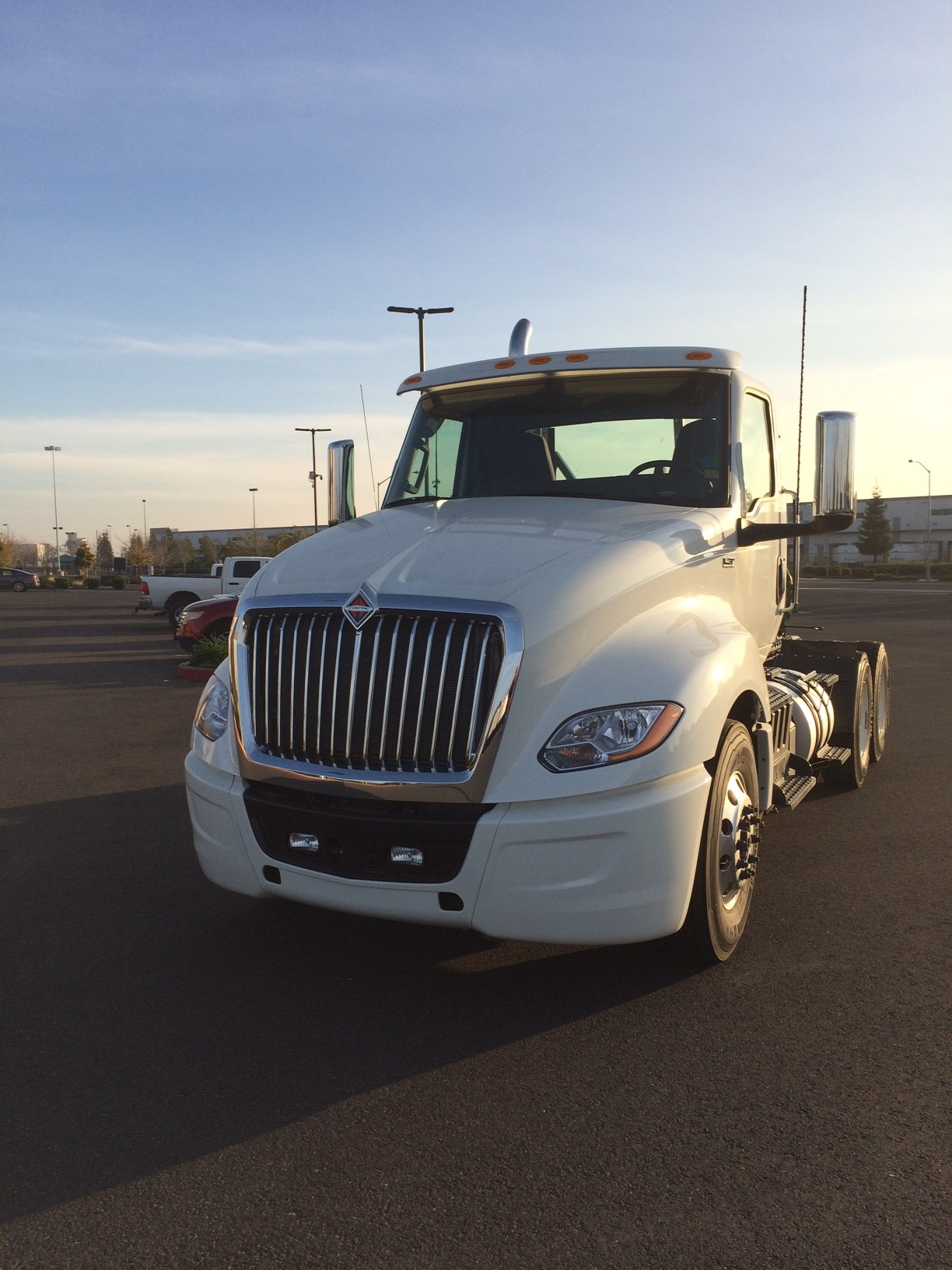 2018 International LT625