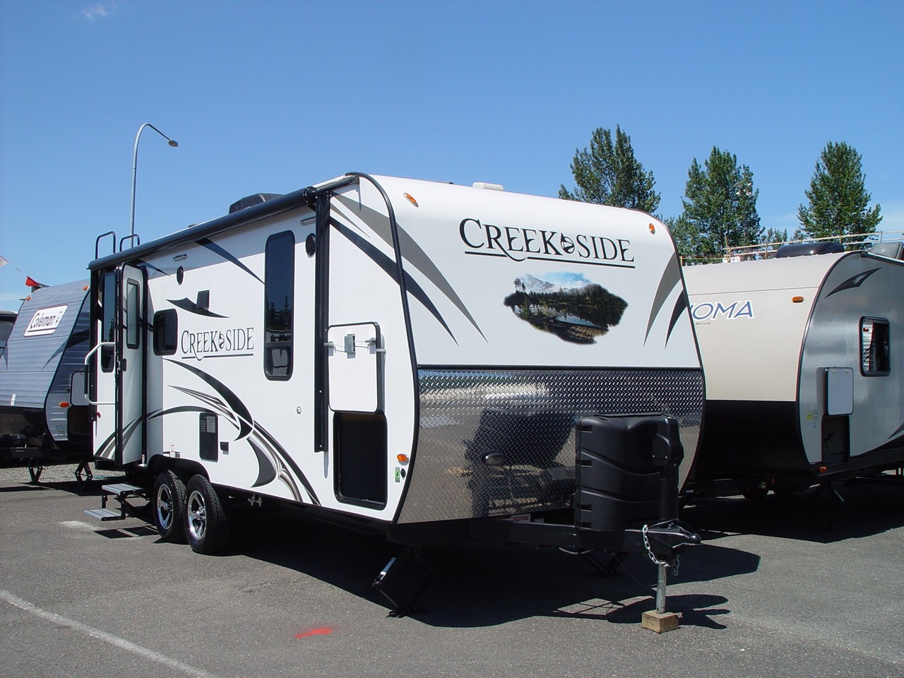 2017 Creek Side 20FQ