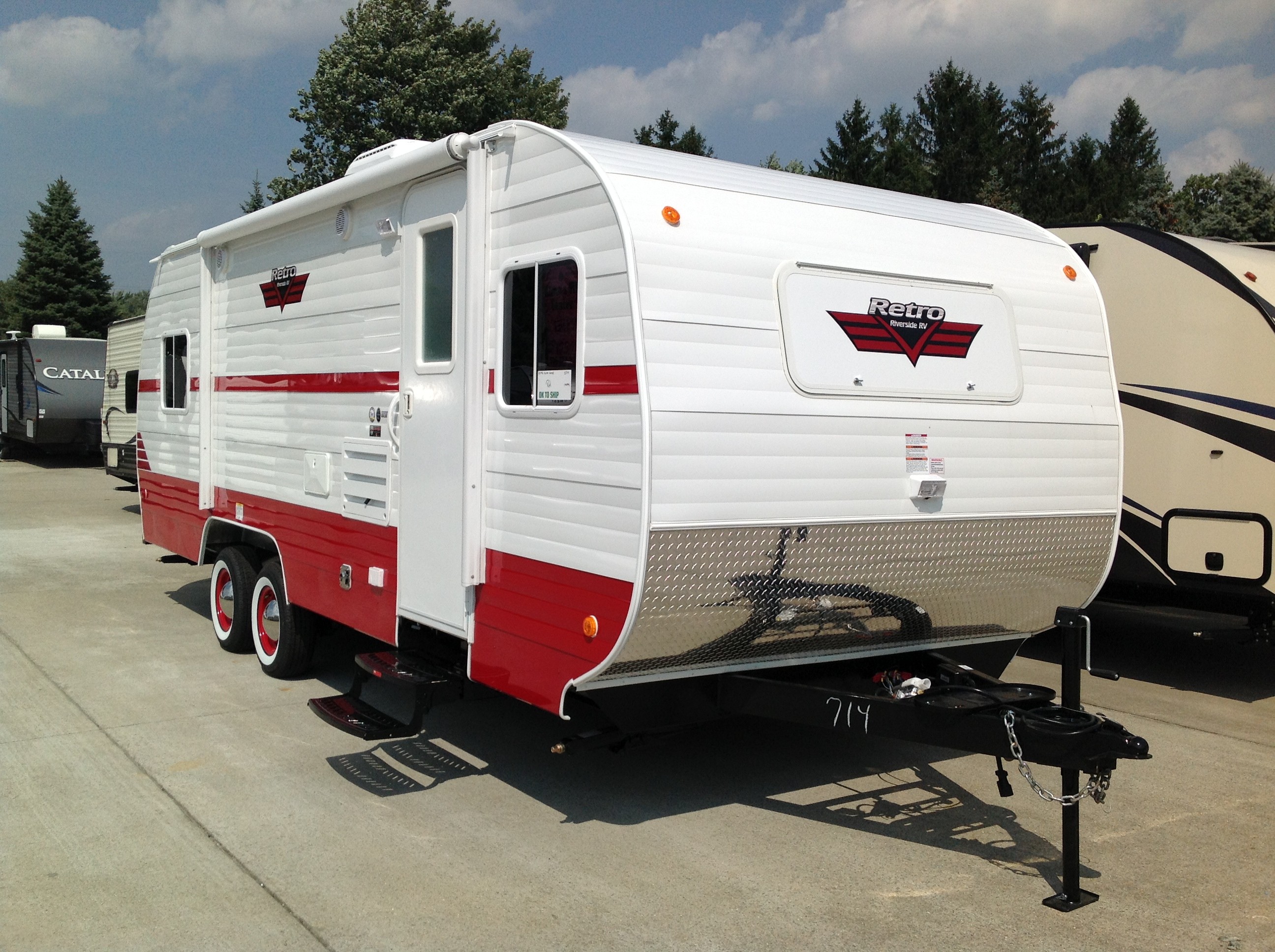 New 2019 Riverside RV Retro Throwback White Water 199 FK by Rvierside