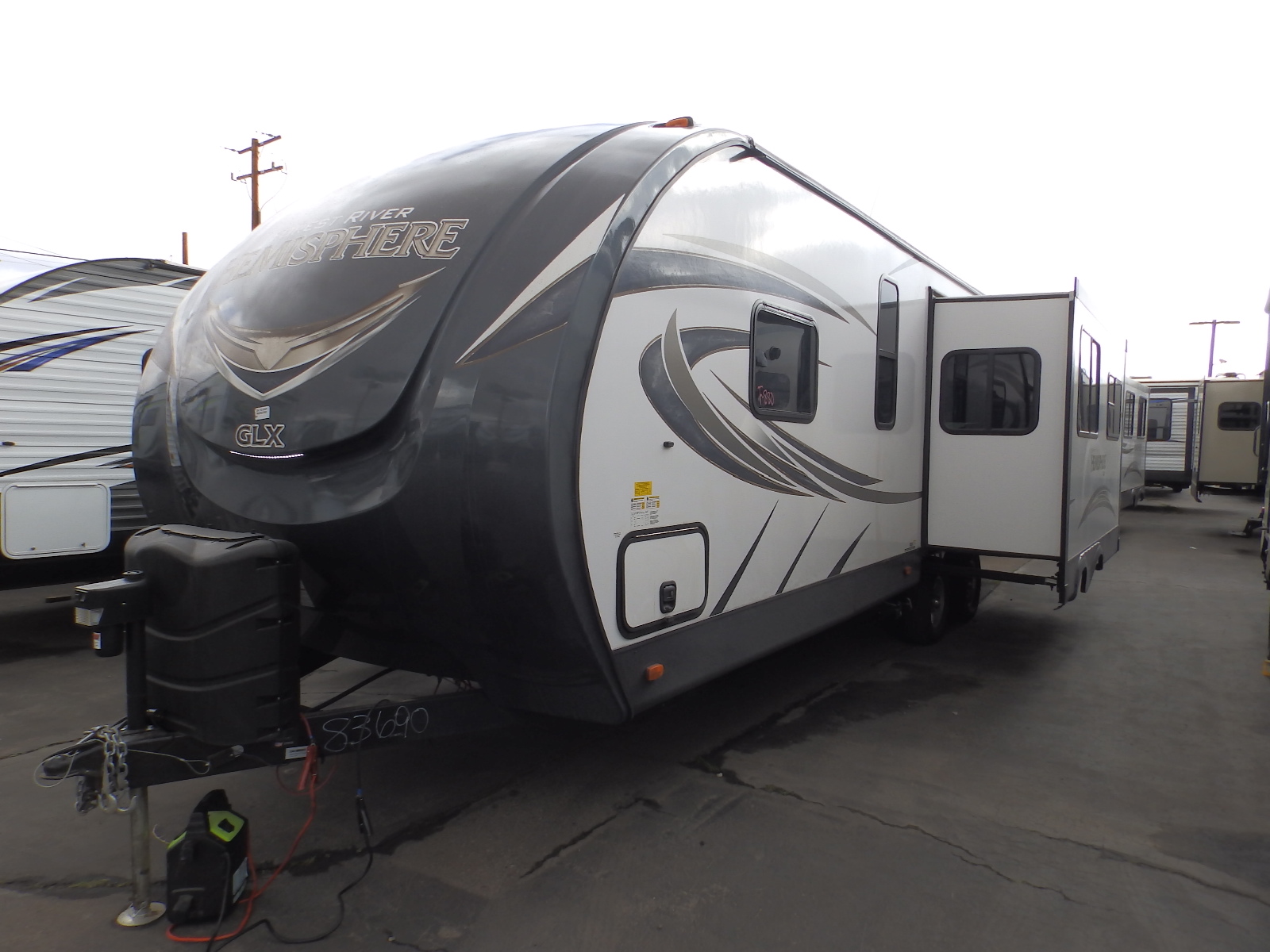 RV Dealer In CA 5th Wheels Travel Trailers Toy Haulers
