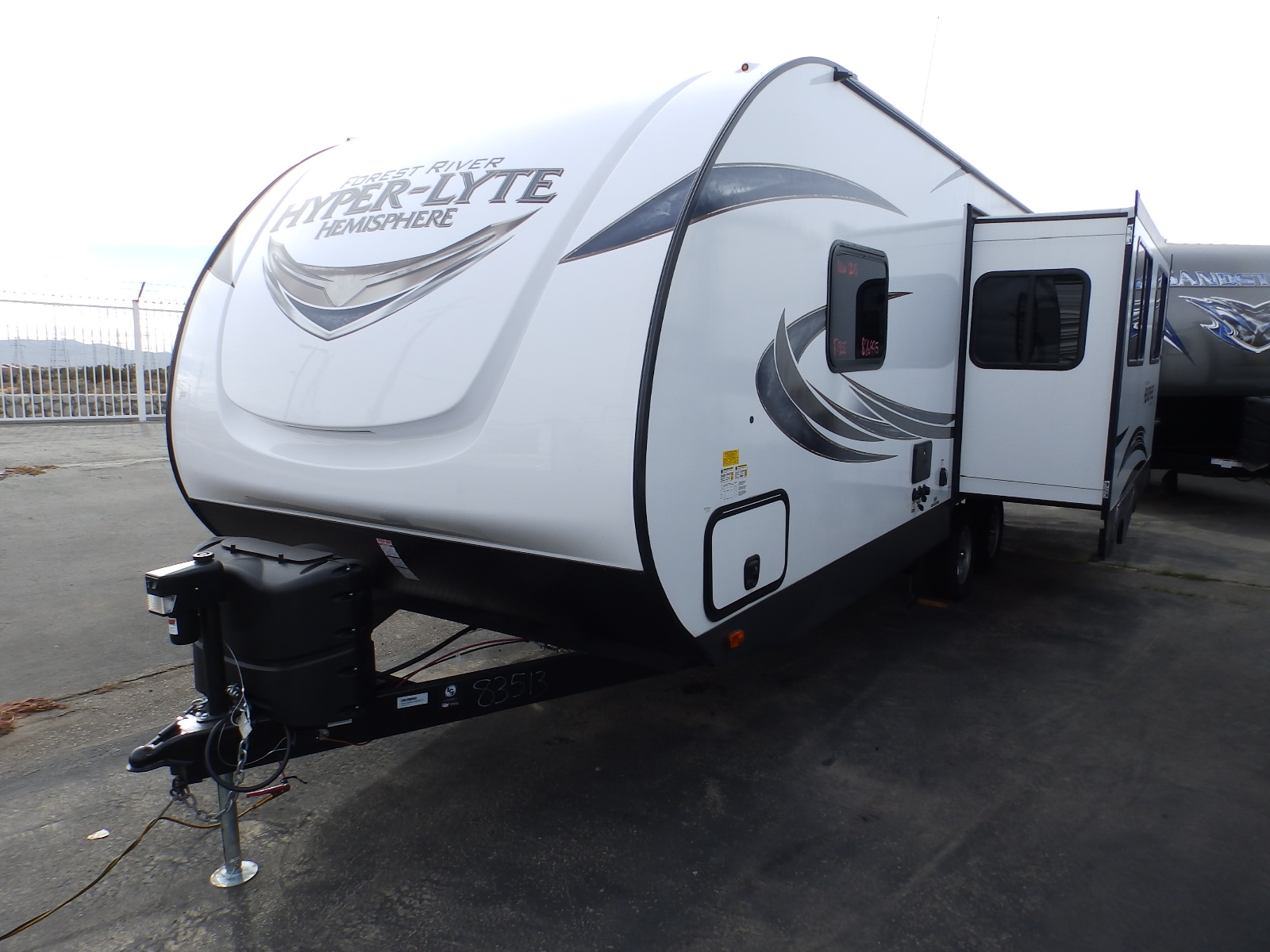 RV Dealer In CA 5th Wheels Travel Trailers Toy Haulers
