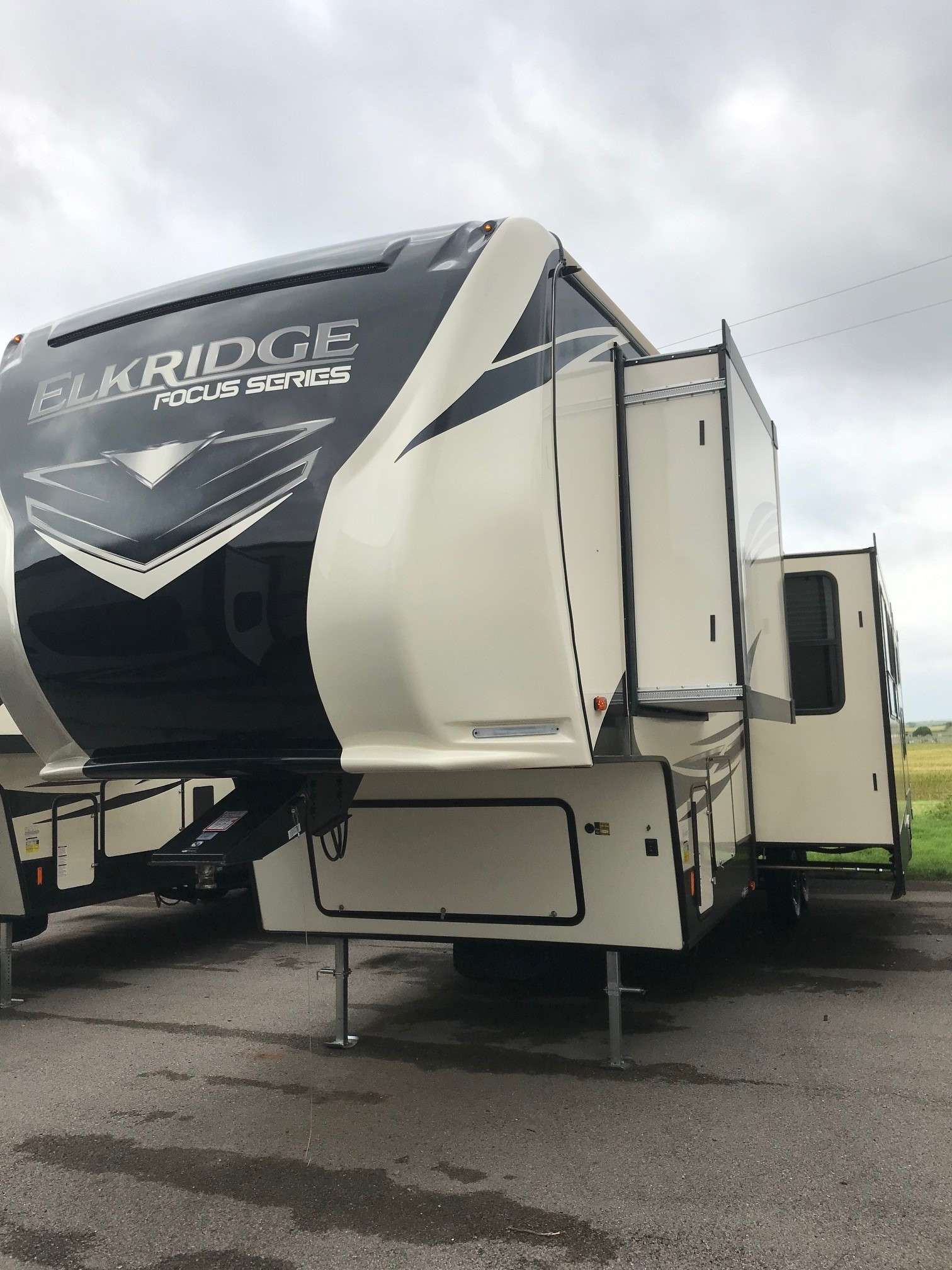 2020 Heartland ELKRIDGE FOCUS 327BH