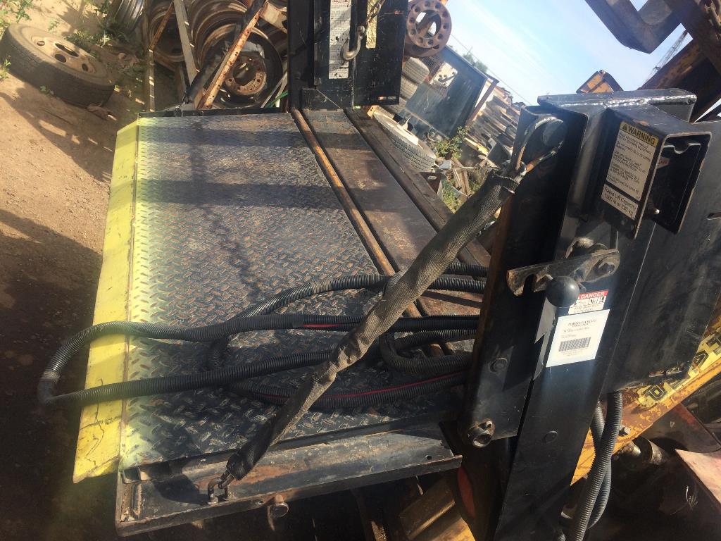 2005 Chevrolet TOMMY GATELIFT GATE