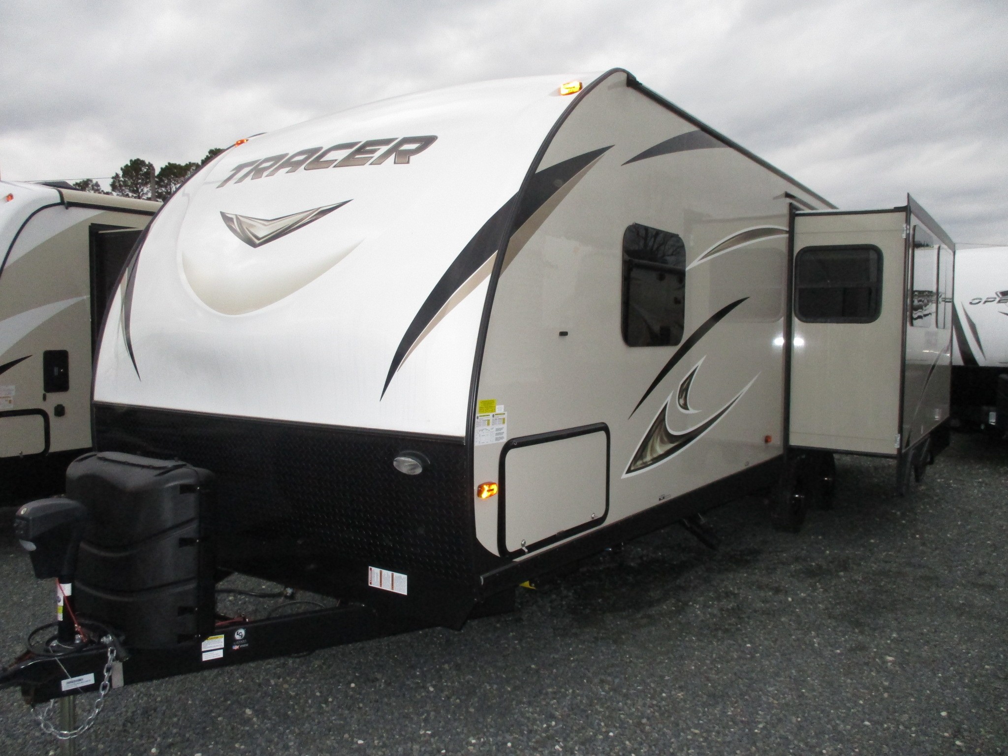 2018 Prime Time Tracer 294RK