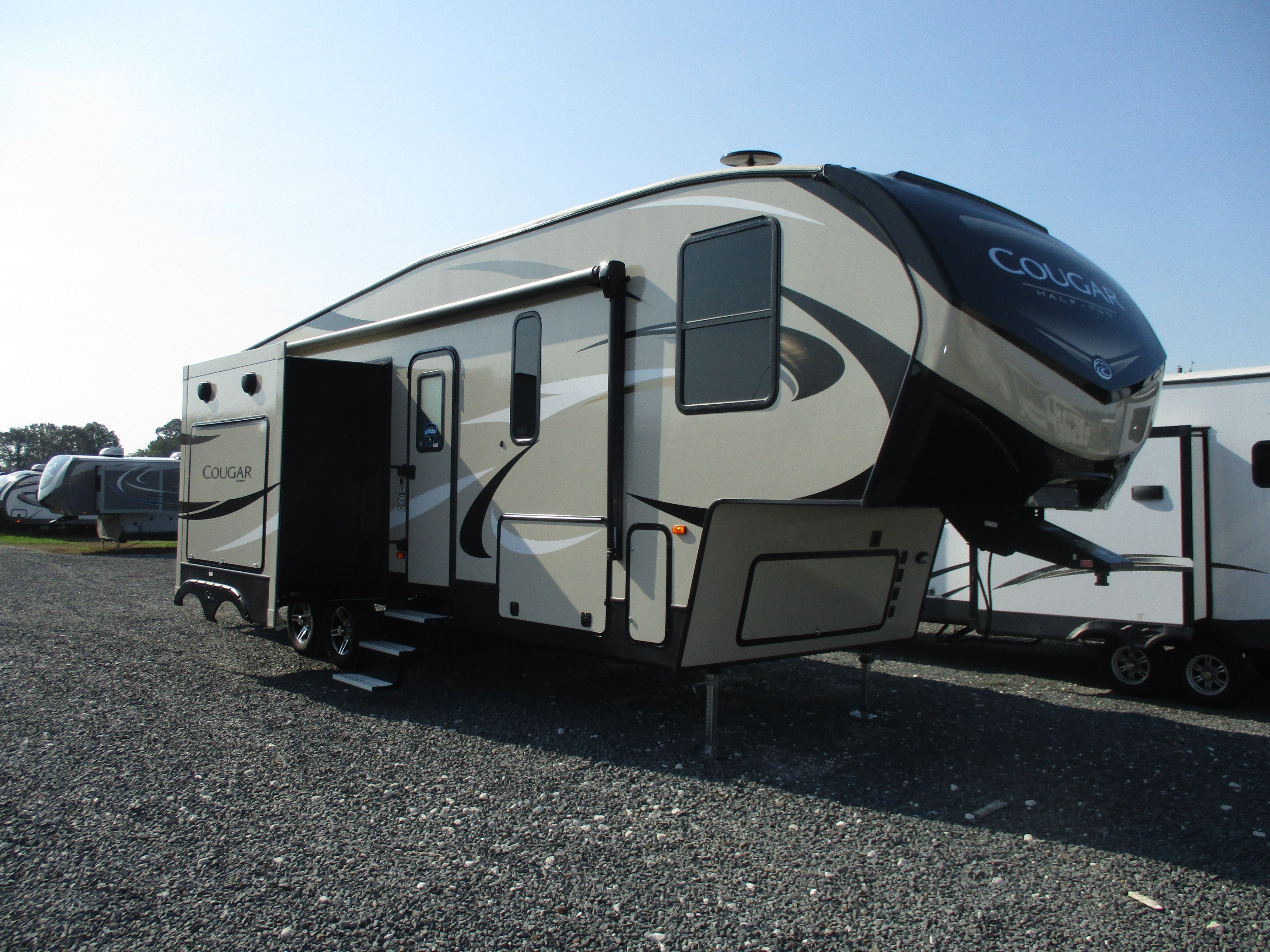 2019 Keystone Cougar HalfTon (All Regions) 29RKS