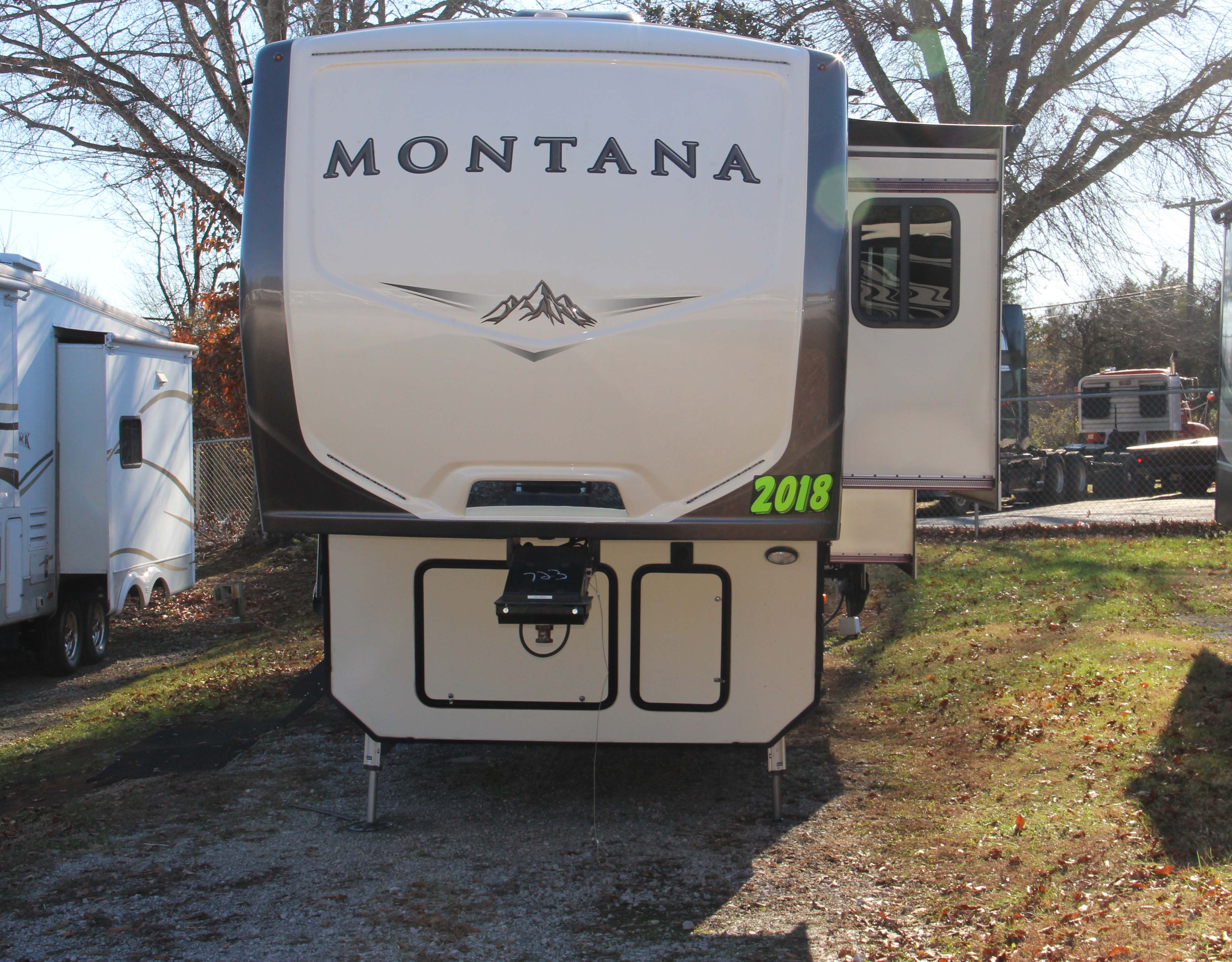 Used 2018 Keystone Montana 3950BR in Knoxville, TN
