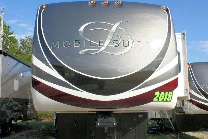 2018 DRV Mobile Suites 40KSSB4 Fifth Wheel RV