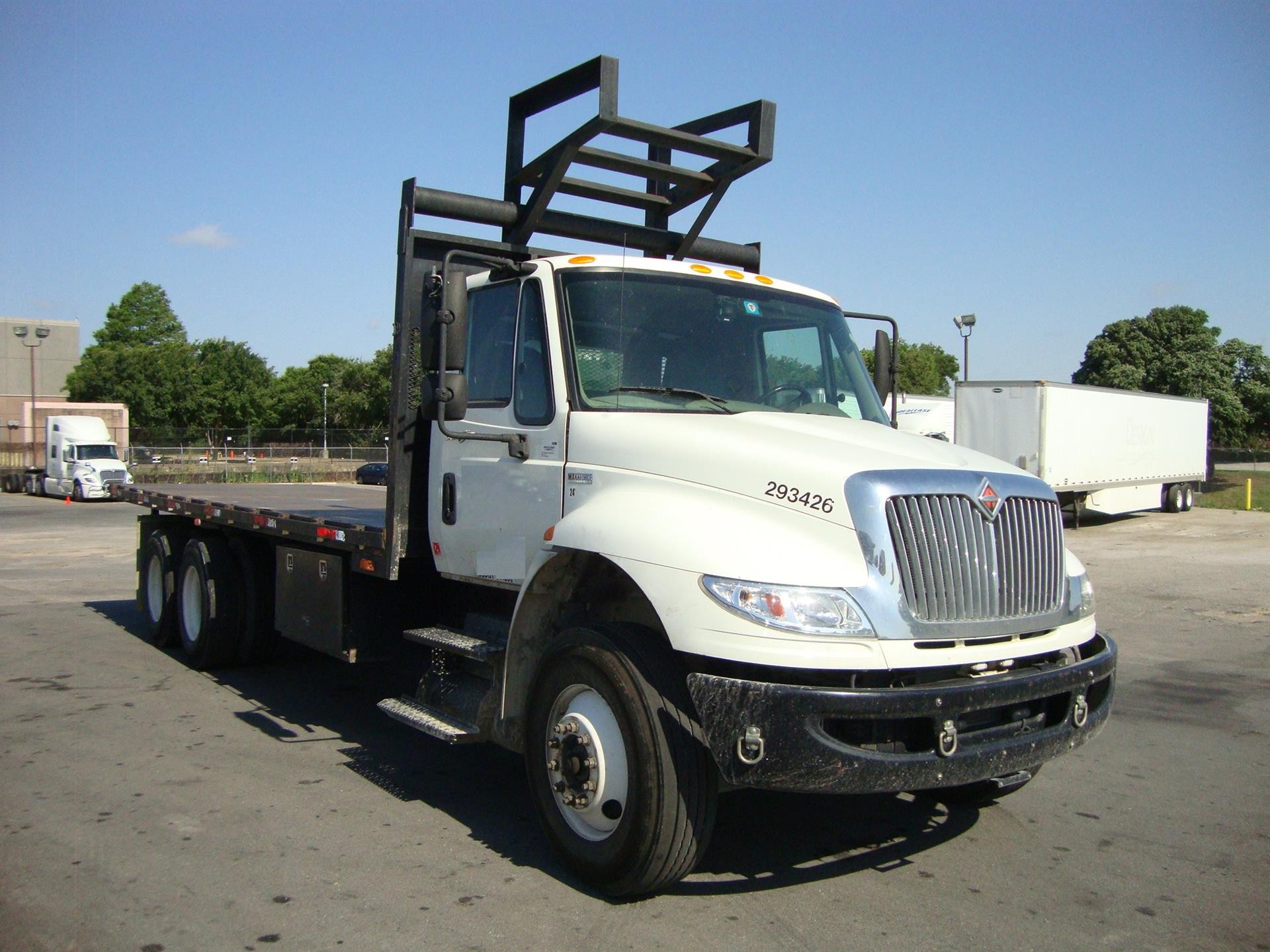 Commercial Truck Dealer in Texas Sales & Idealease Leasing